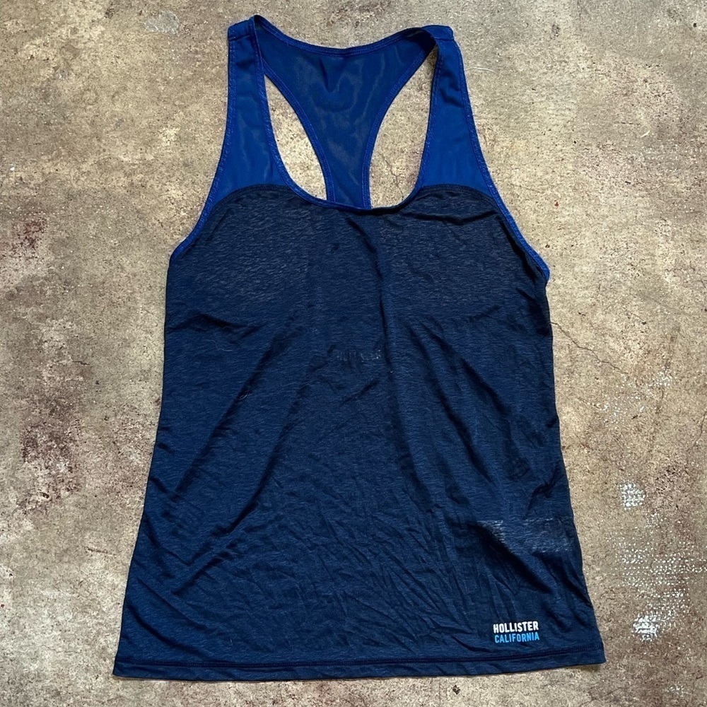 Hollister active tank